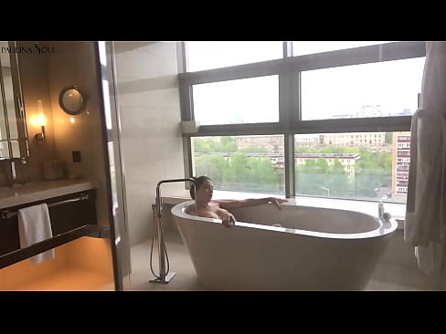 ❤️ Pitikek mezin Bi dilgermî pizika xwe di serşokê de dihejîne Porno vk li ku.analizatorkrovi.ru ❌❤